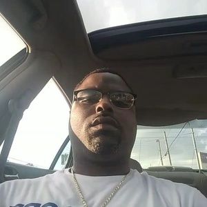 Meet your Posher, Mel